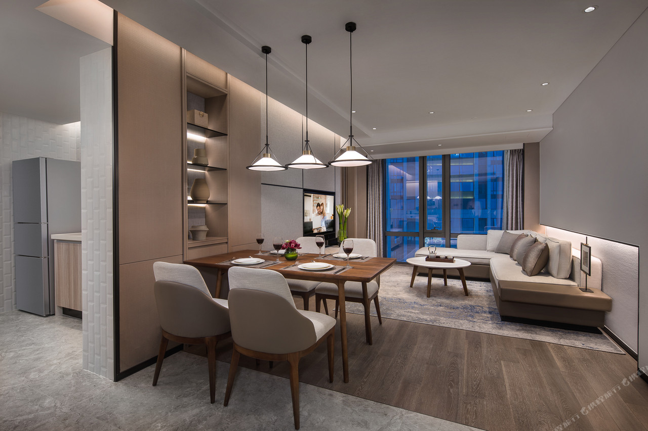 One-Bedroom Deluxe 72–76㎡