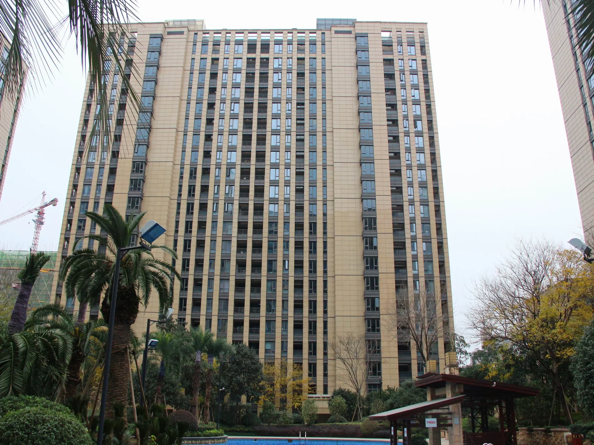 Golden Blue Court - Photo 23