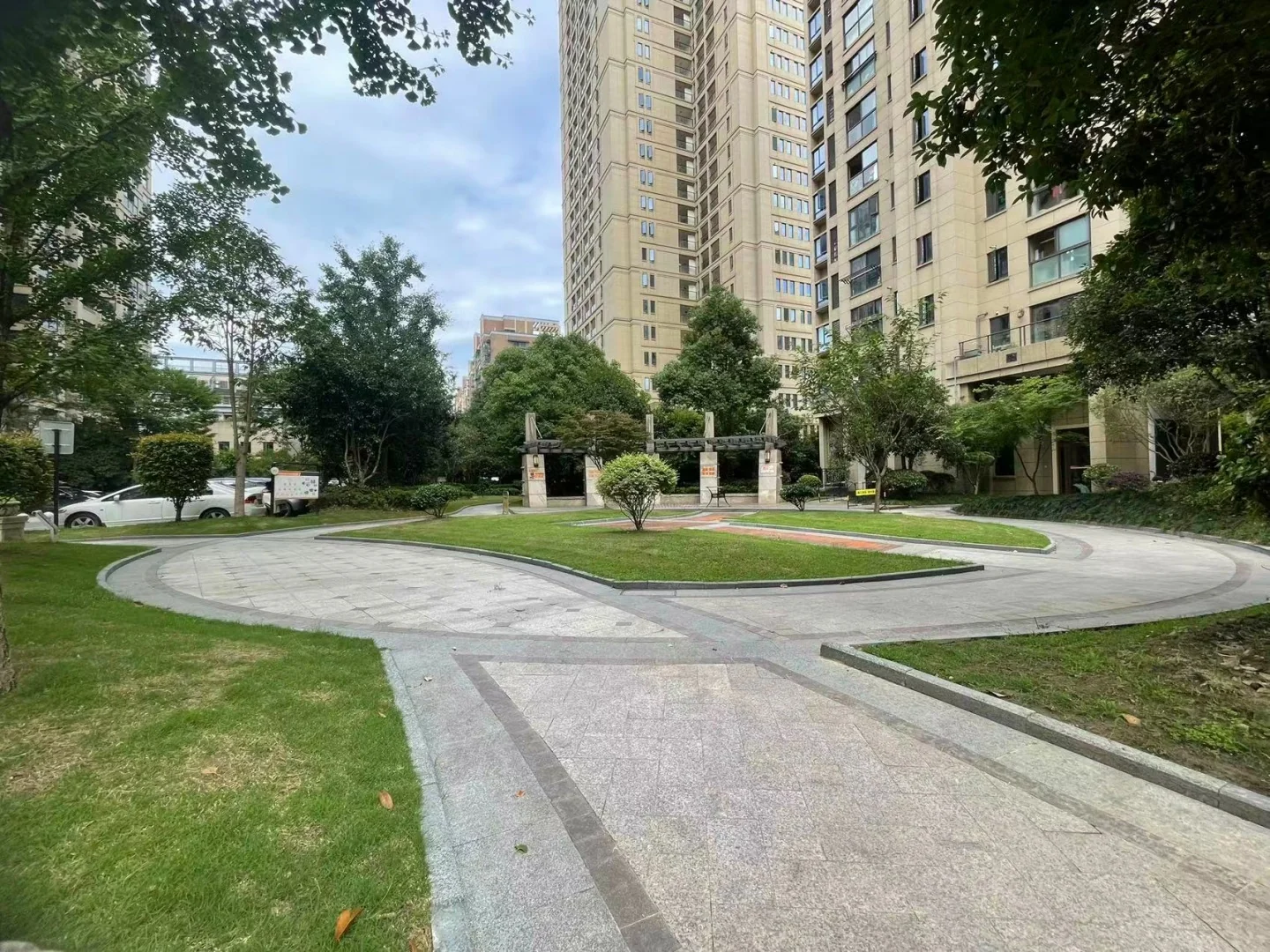 Future Mansion - Photo 30