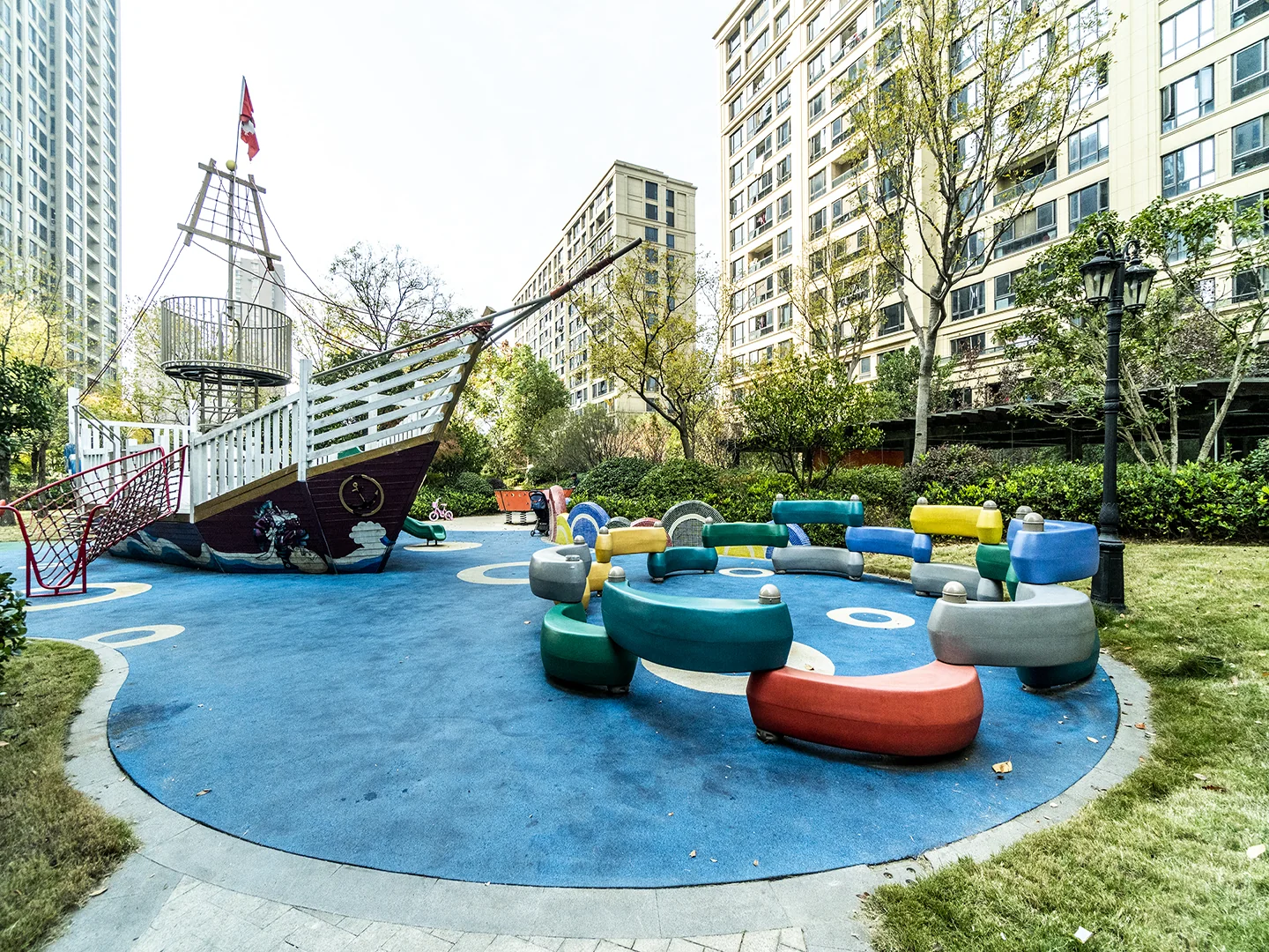 KCR Tourmaline Court - Photo 13