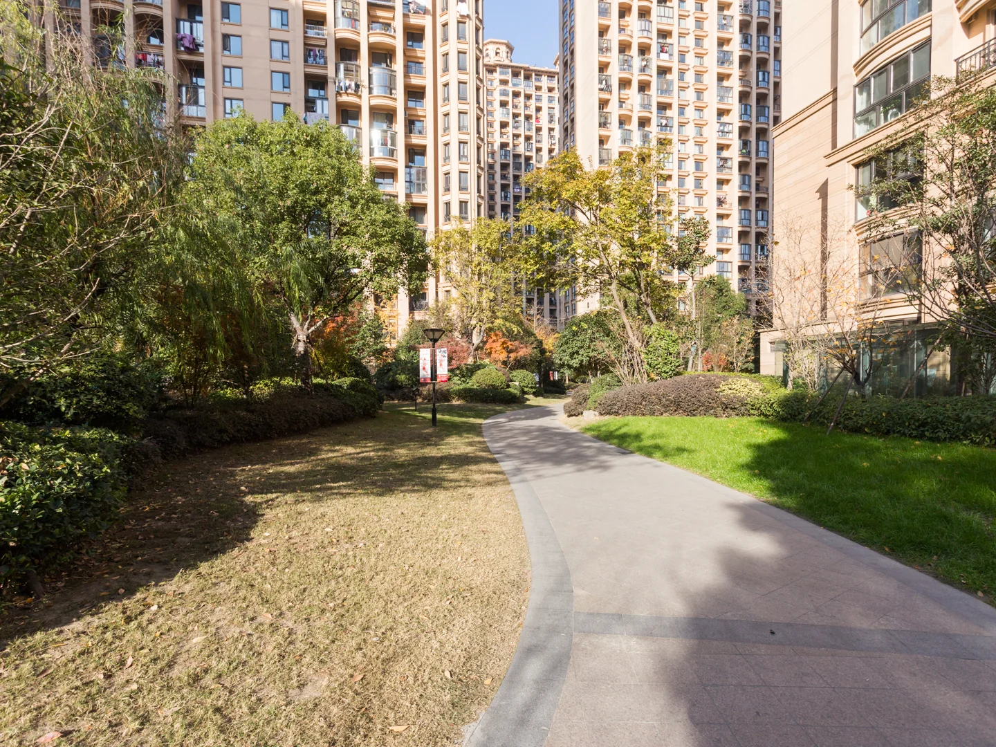 Radiant Clear Villa - Photo 9