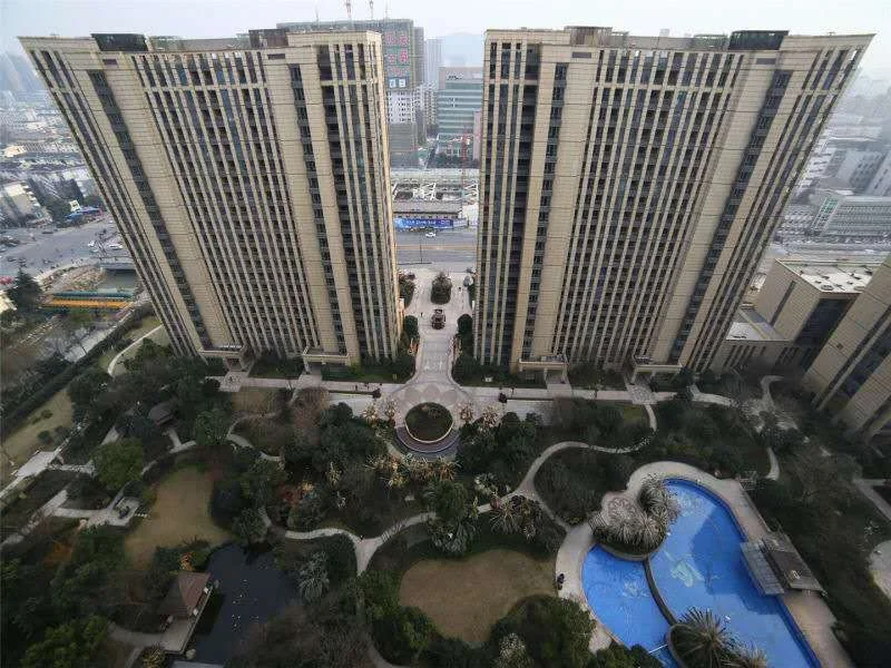 Golden Blue Court - Photo 2