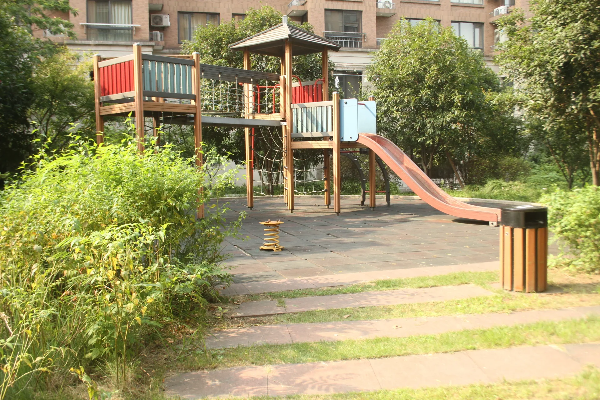 Platinum Shores - Photo 32