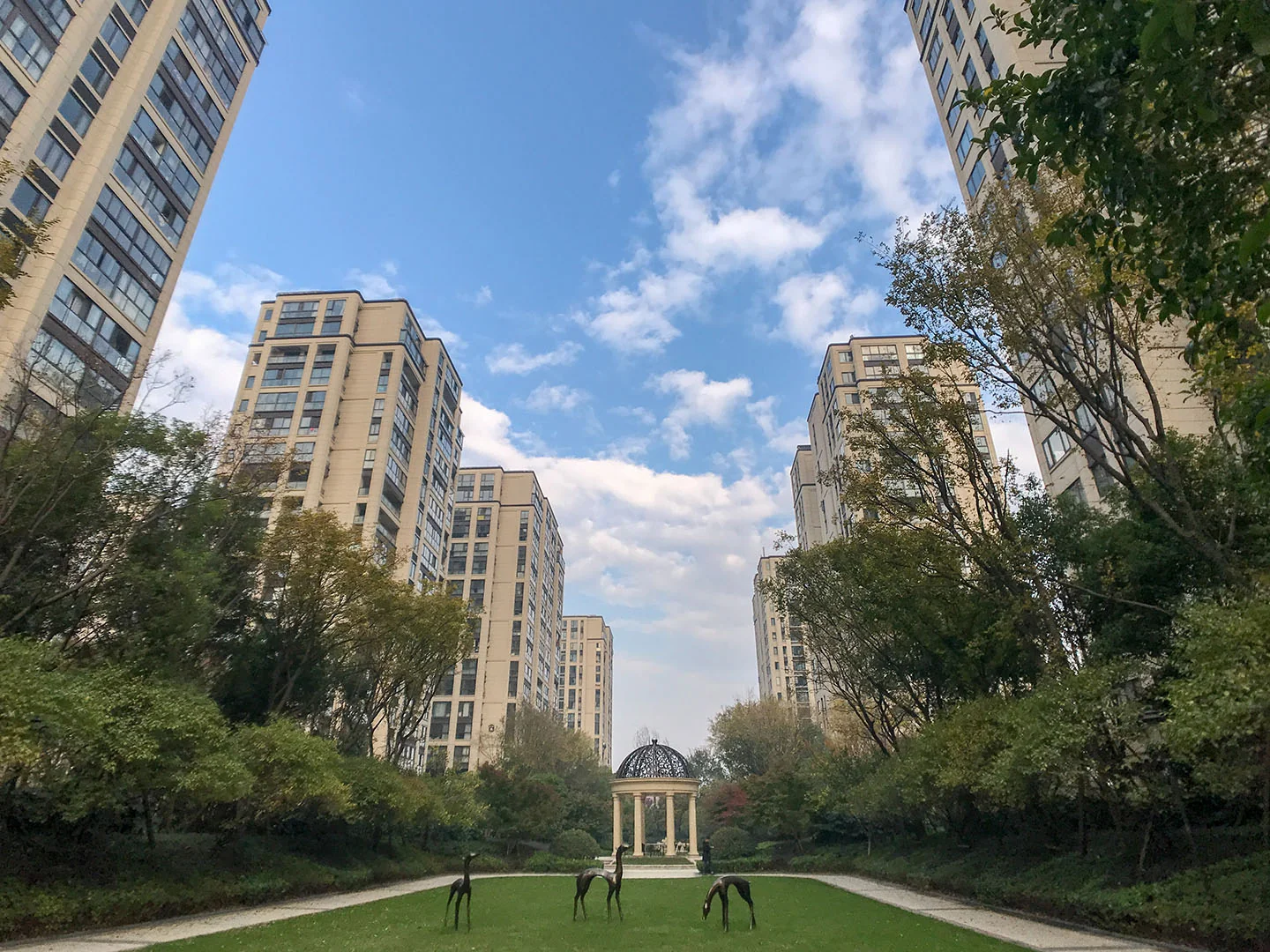 Qianjiang Mansion - Photo 4