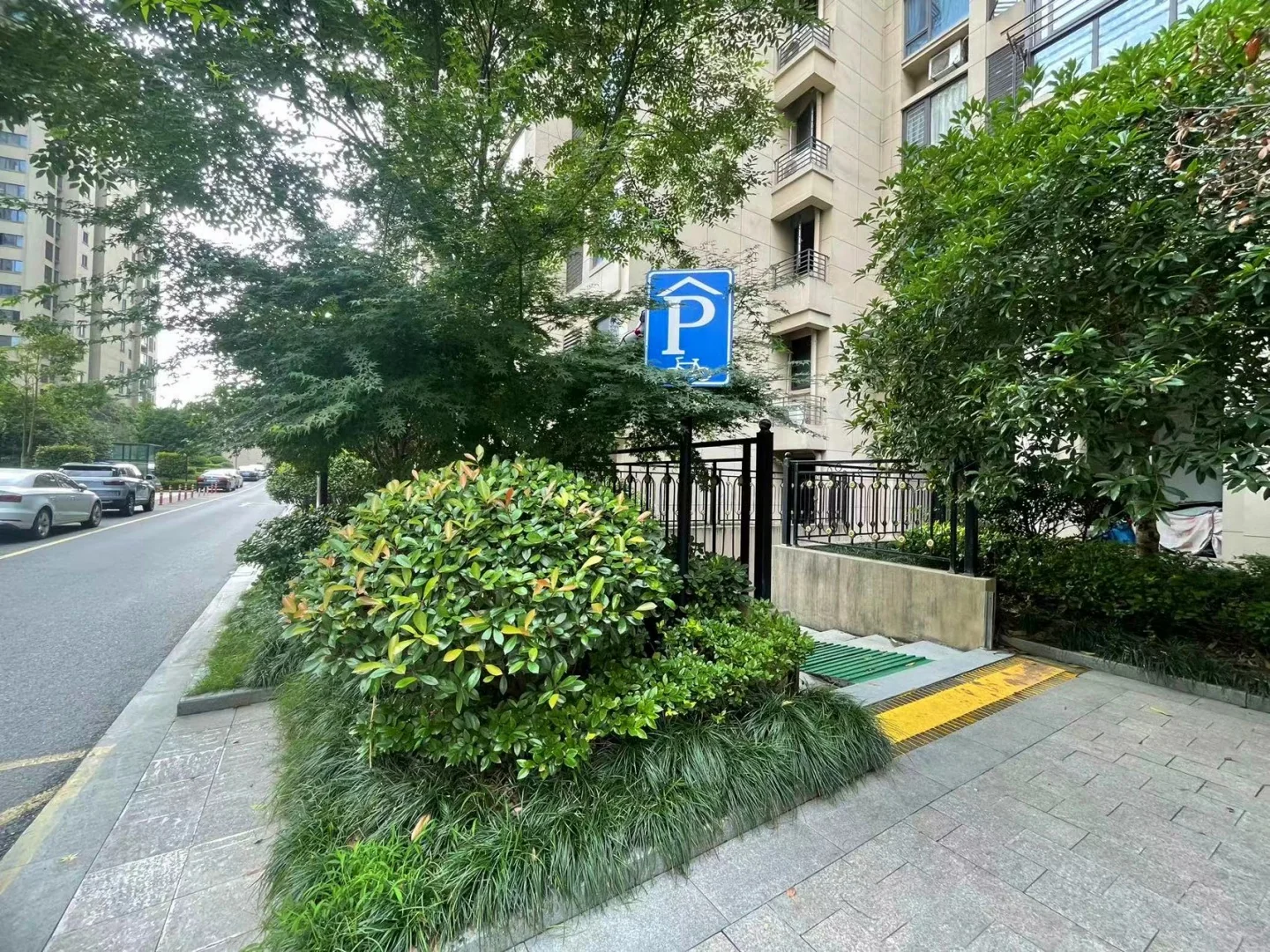 Future Mansion - Photo 41