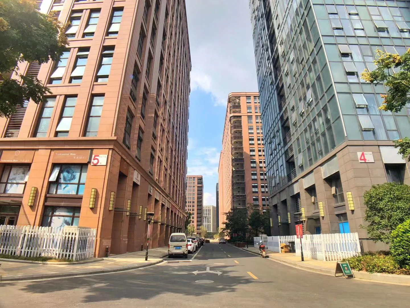 Ba Fang City - Photo 4