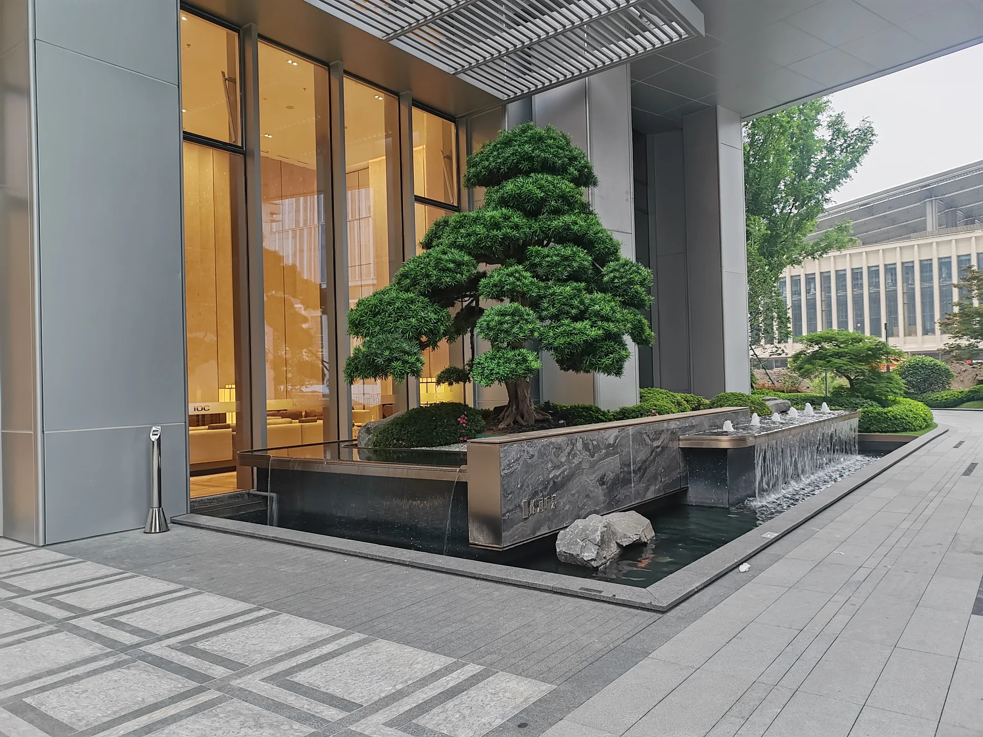 IOC Tidy Mansion - Photo 8