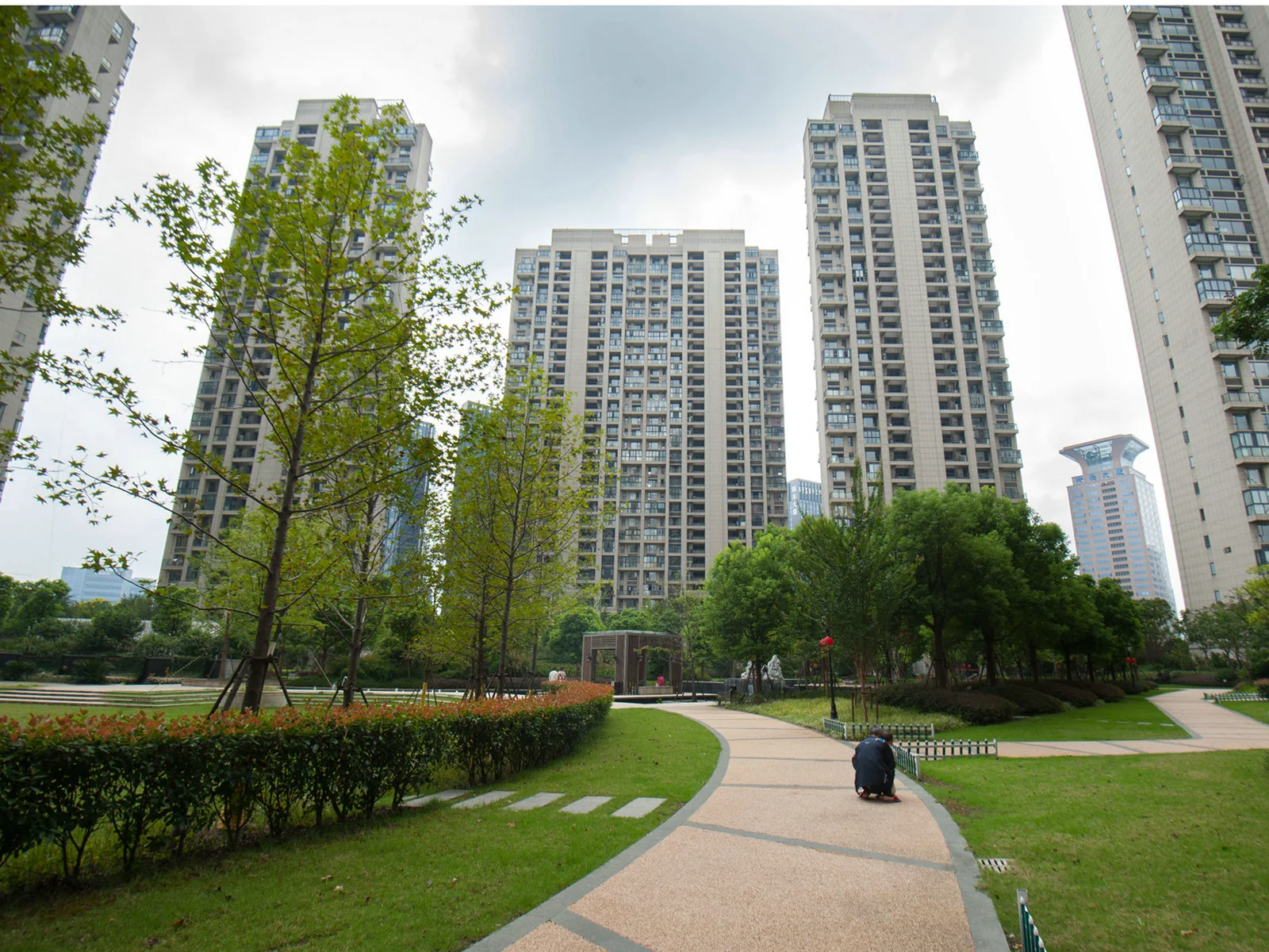 Universal World - Photo 2