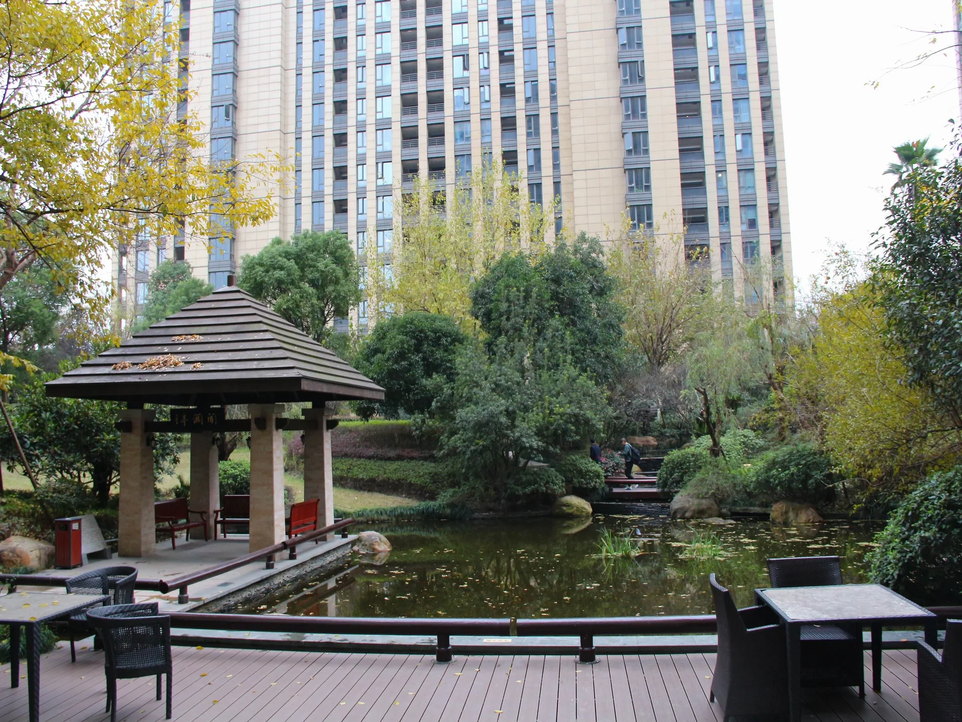 Golden Blue Court - Photo 43