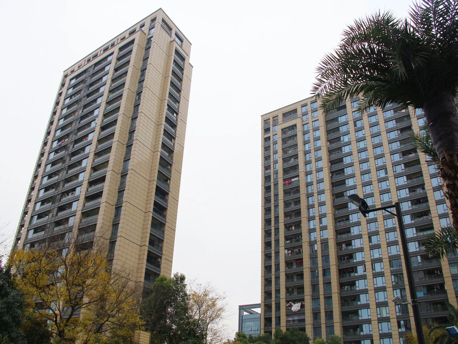 Golden Blue Court - Photo 11