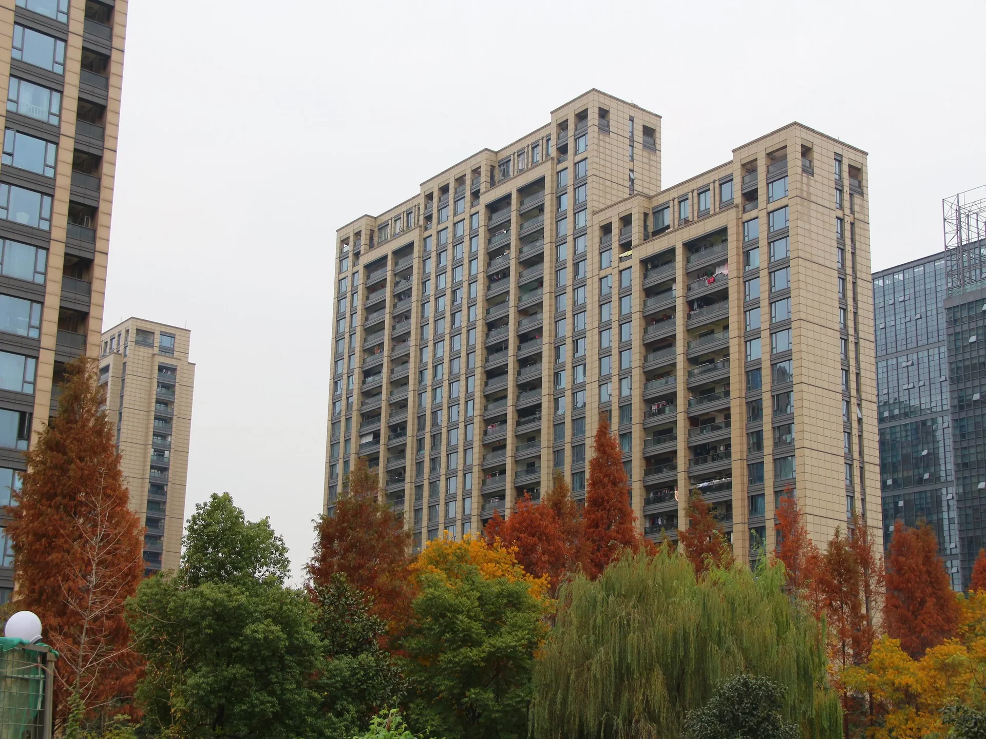 Golden Blue Court - Photo 19