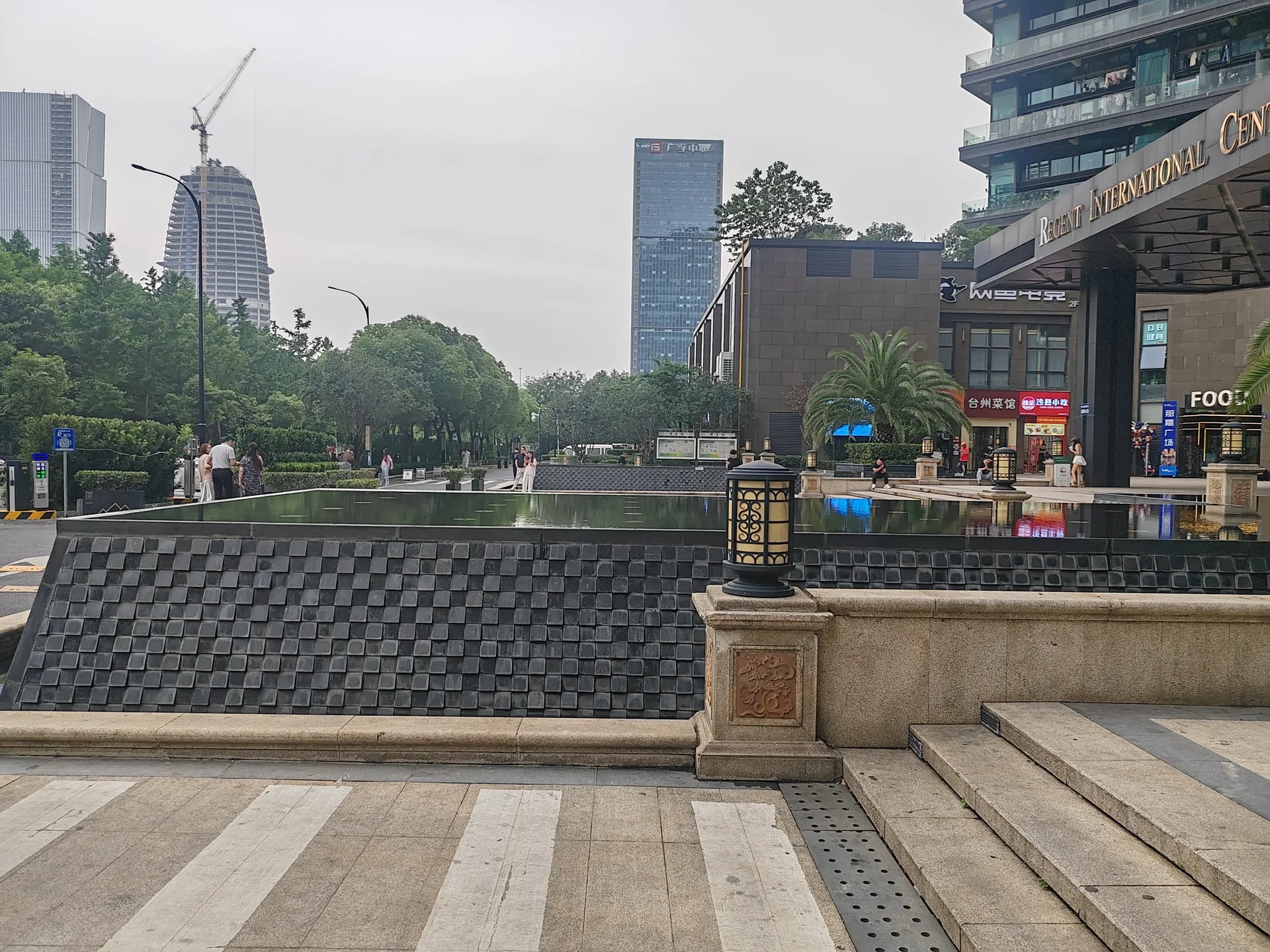 Regent International  - Photo 6