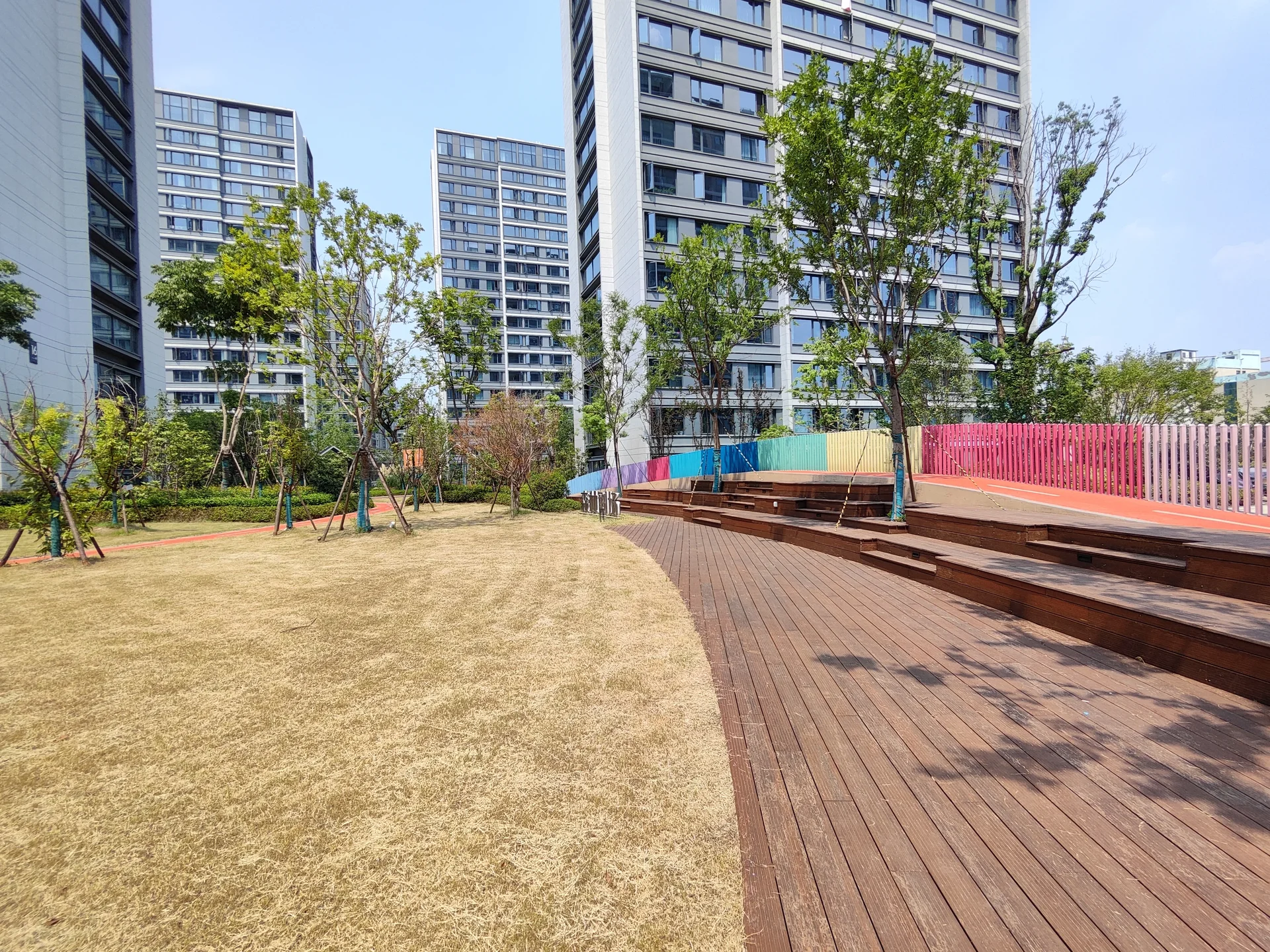 Cloud Nest Manor - Photo 5