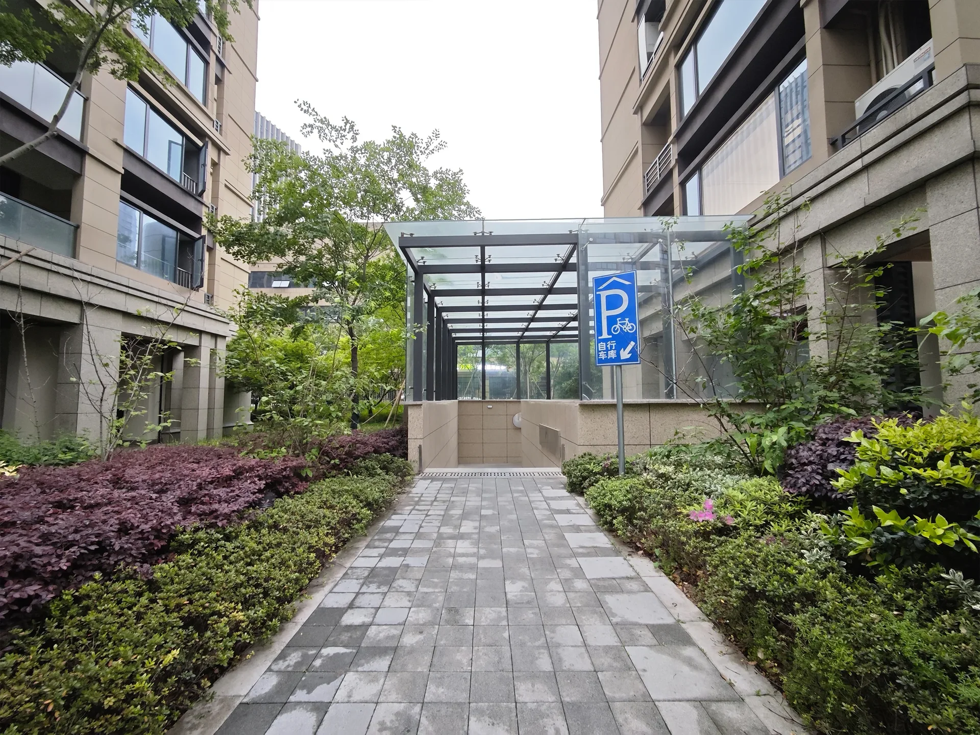 Triumph Coast Mansion - Photo 11