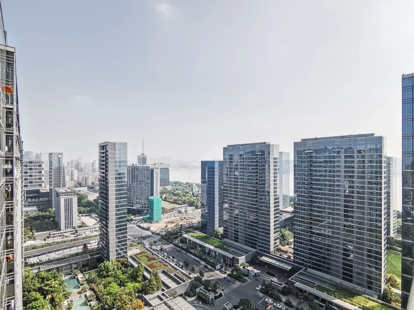 Sapphire Mansion - Photo 2