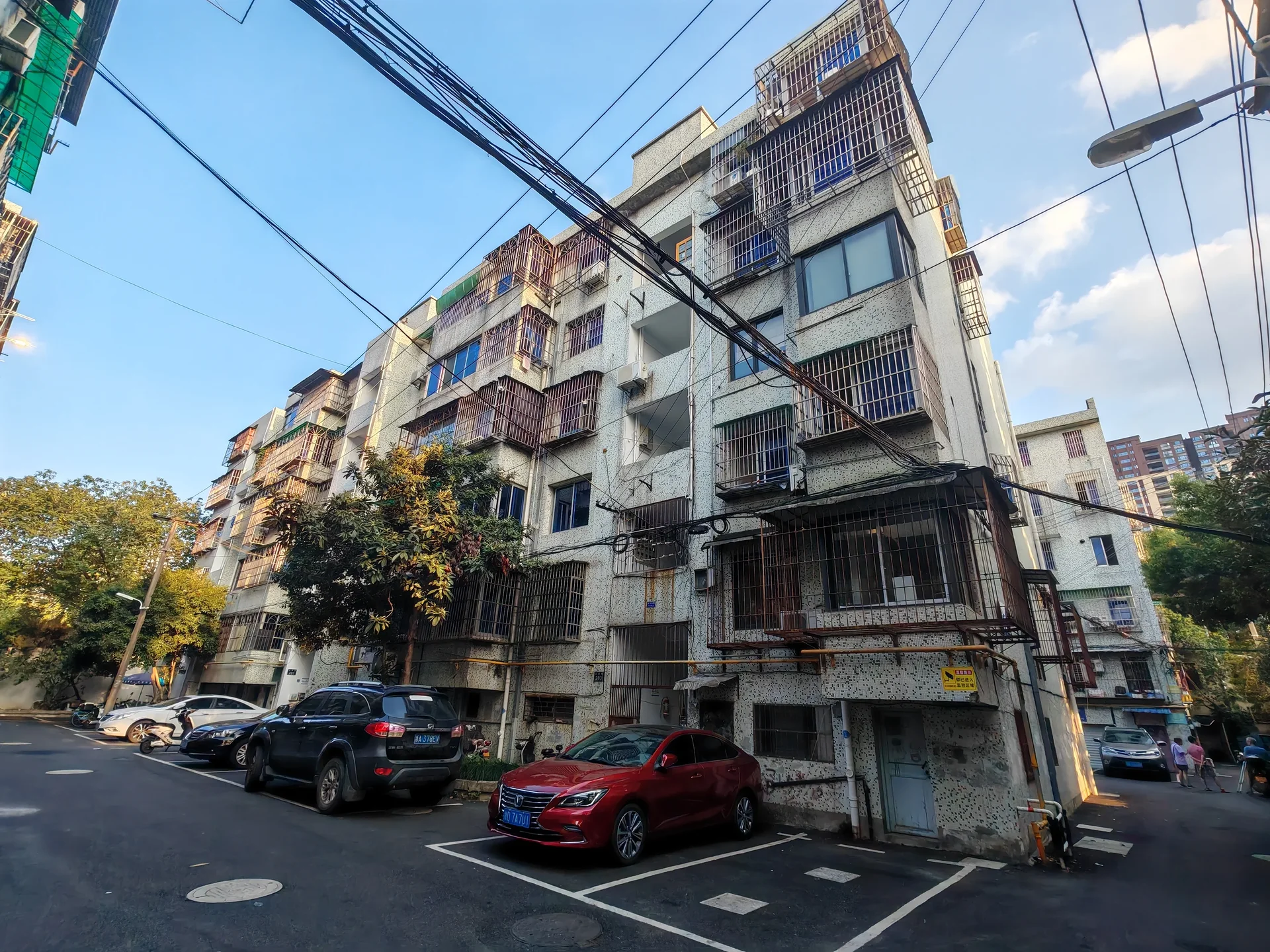 Hangsan Apartment - Photo 2