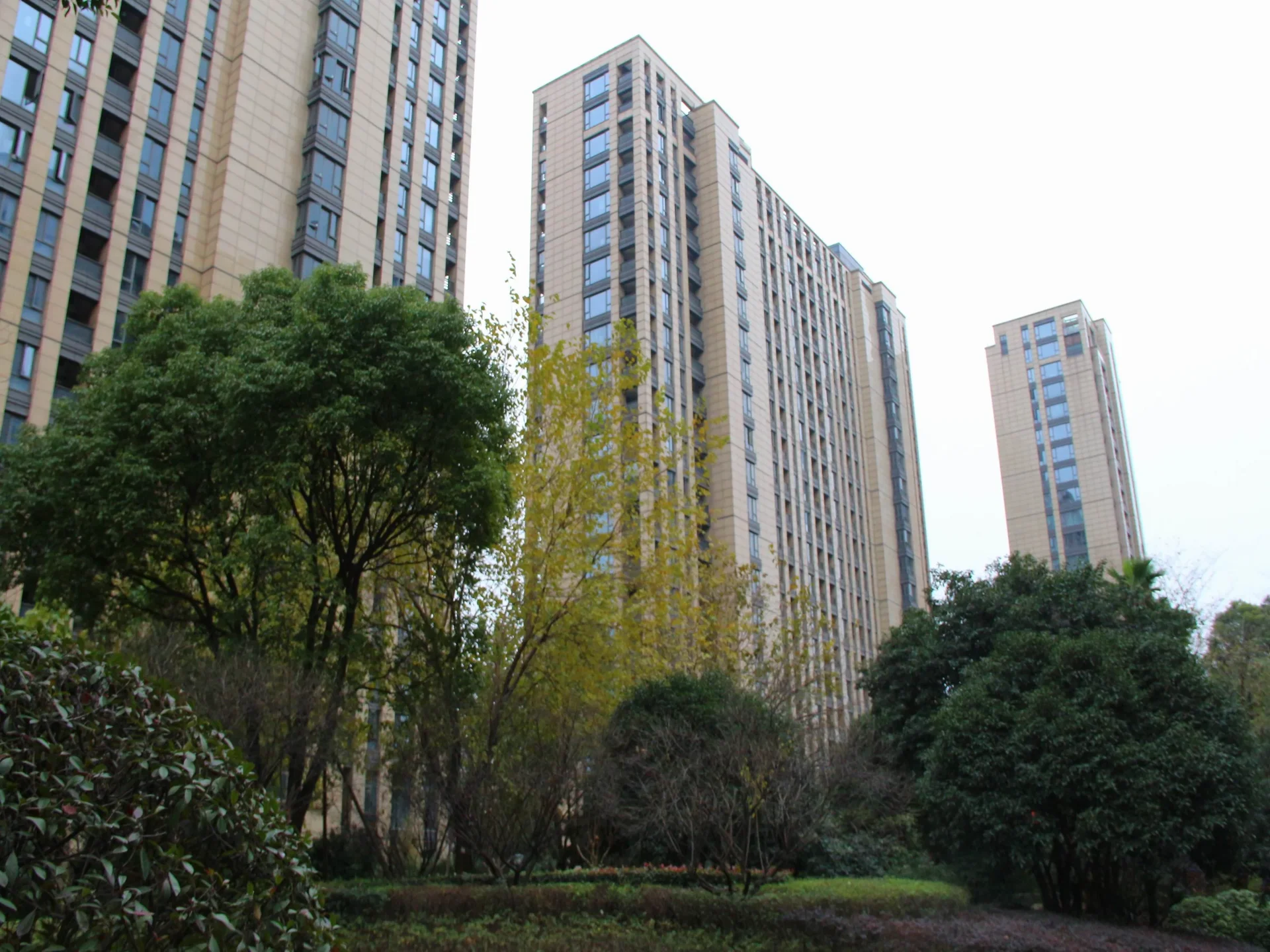 Golden Blue Court - Photo 7