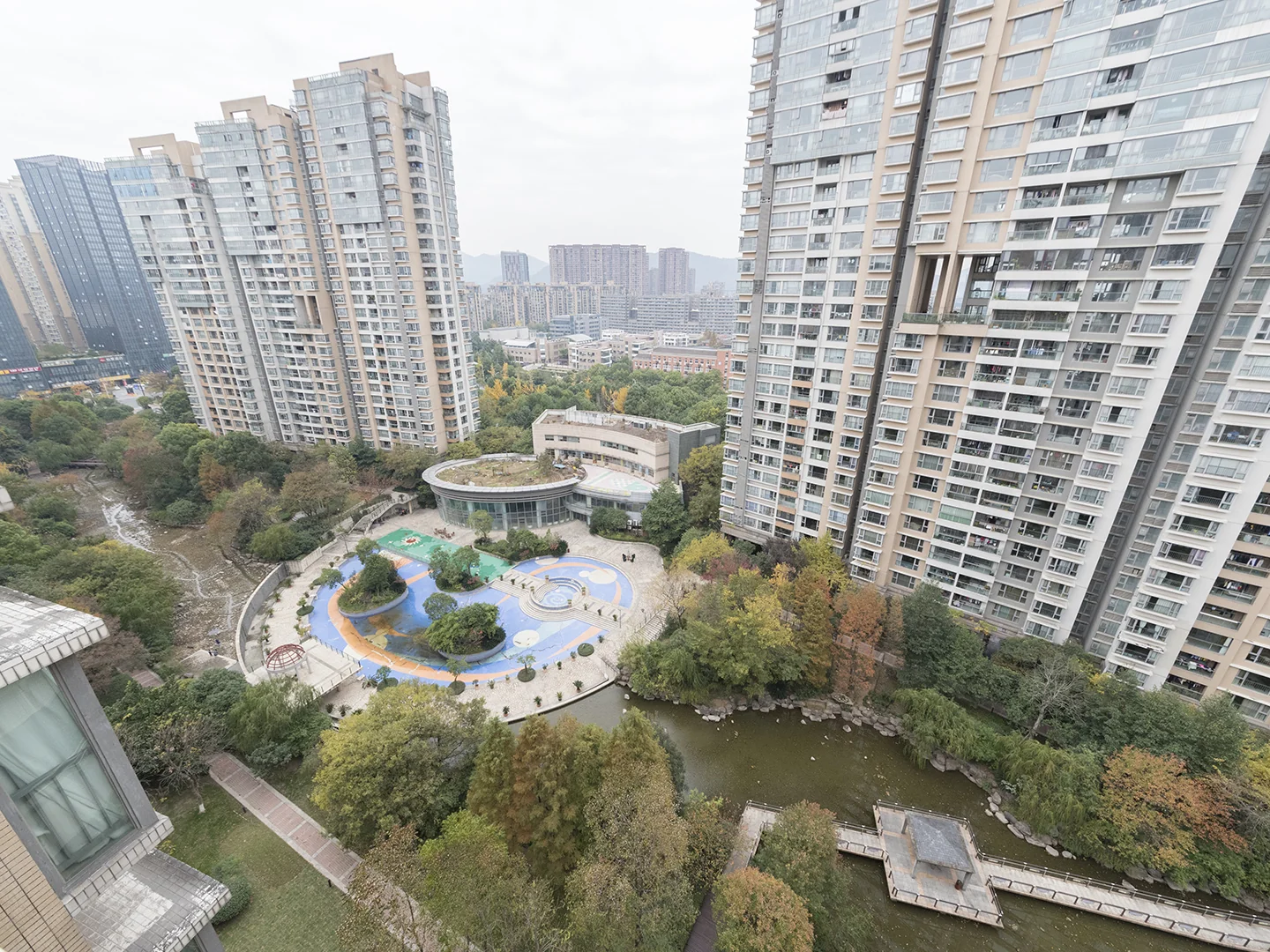 Ease Sky Plaza  - Photo 4