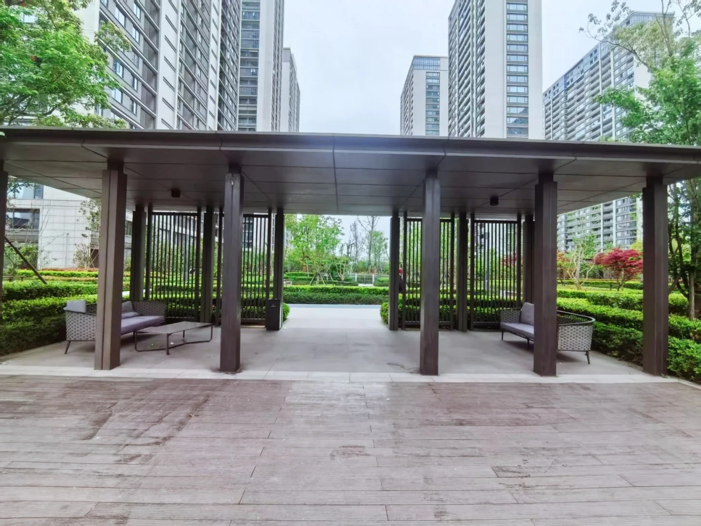 South Lake Moon  - Photo 1