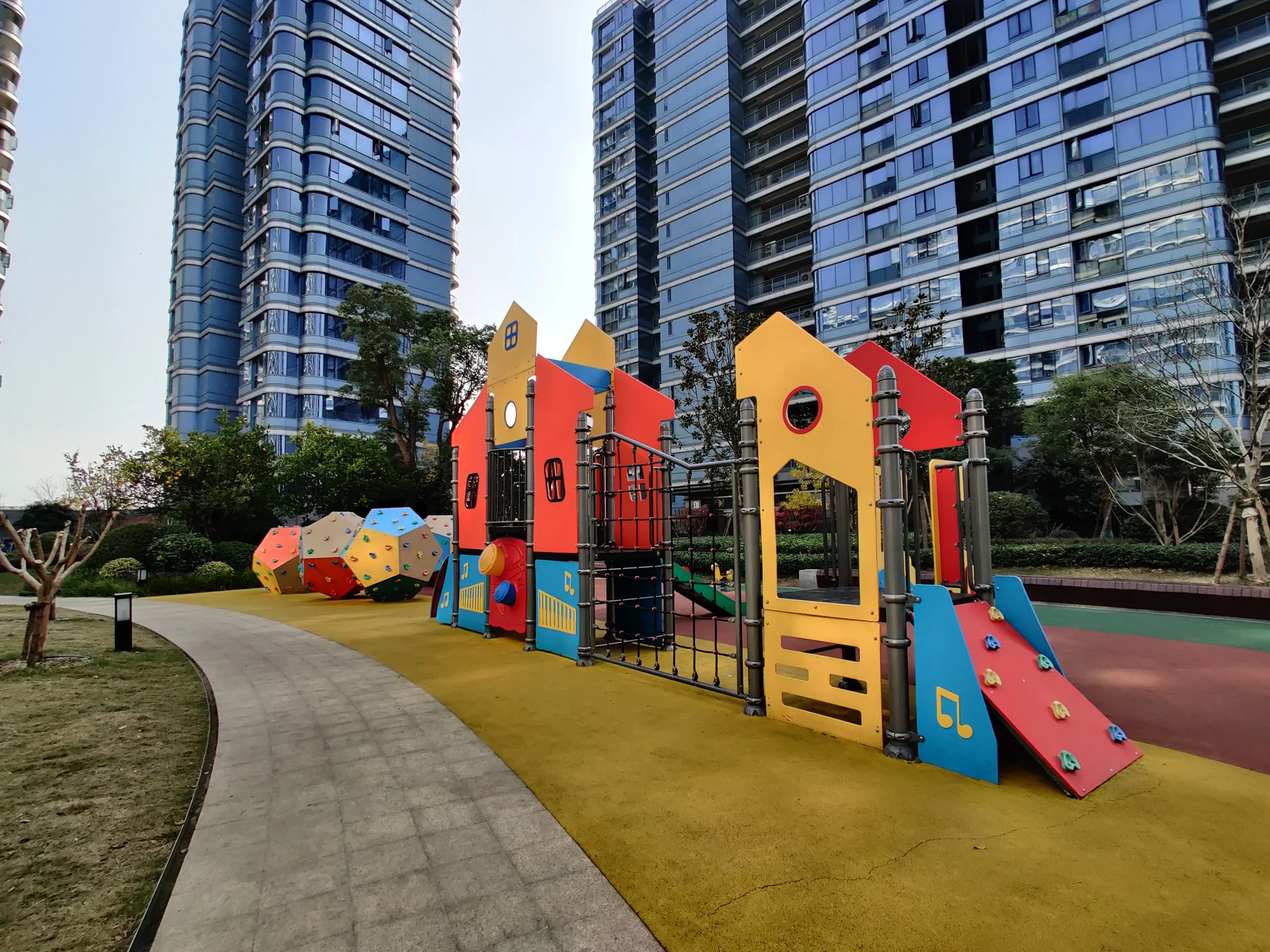 Blue Peacock - Photo 7