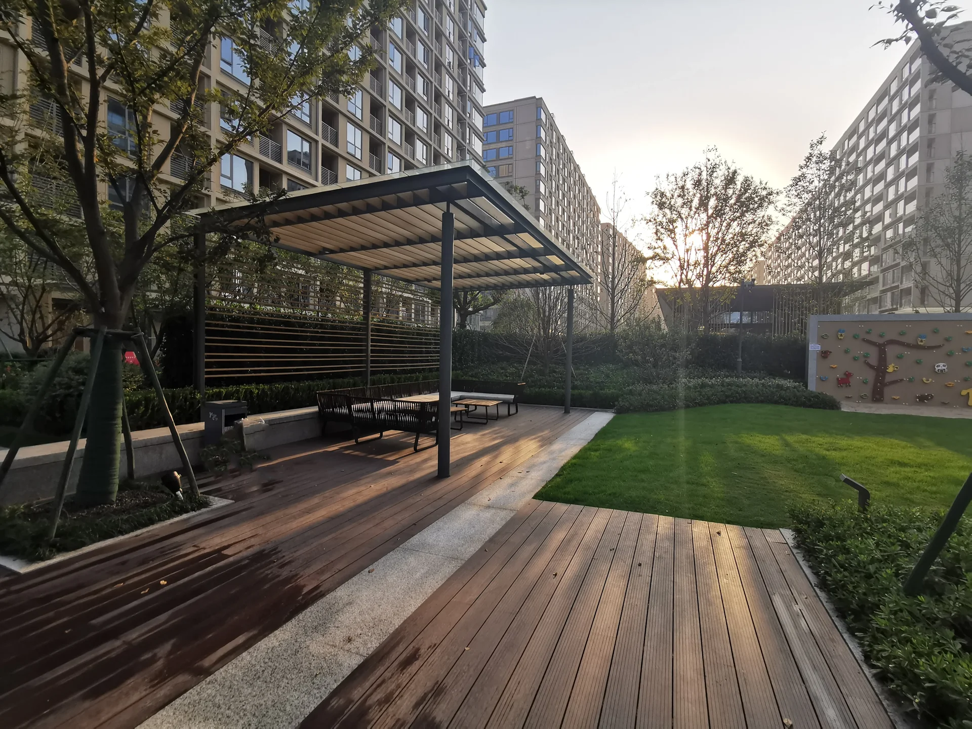 Greentown Willow Garden - Photo 14