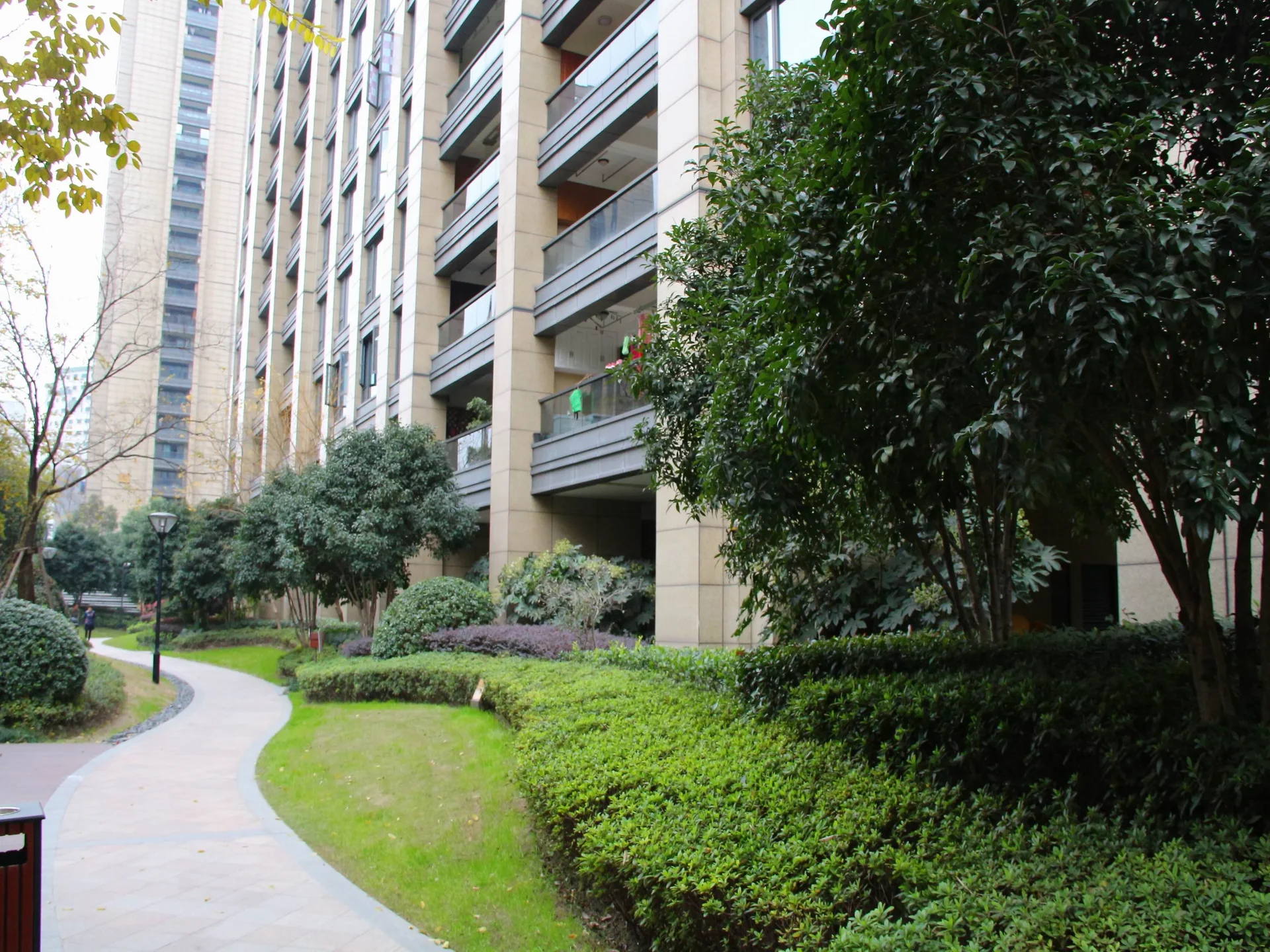 Golden Blue Court - Photo 27