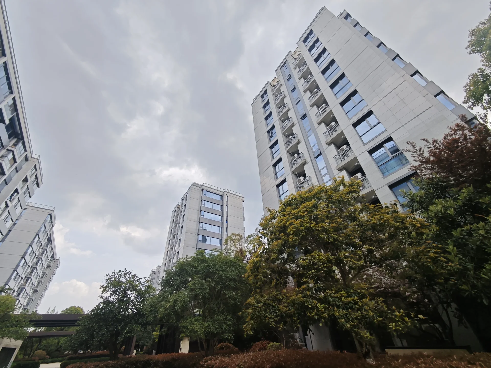 Qianjiang Caihong Mansion - Photo 2