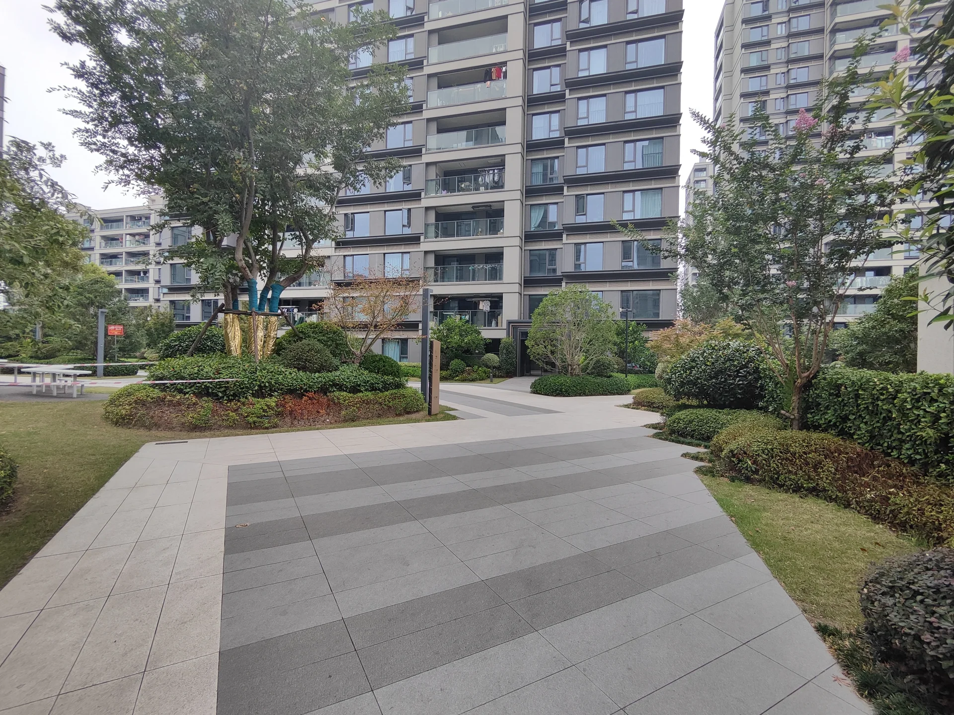 SCENERY MANSION - Photo 2