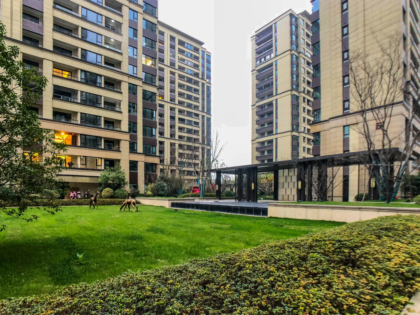 Spring & Autumn Grand - Photo 15