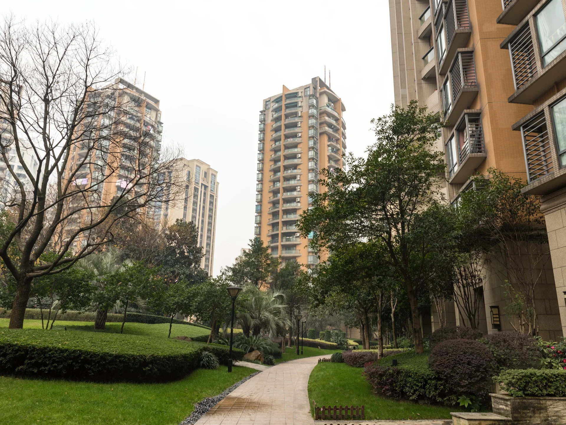 Golden Homes - Photo 10