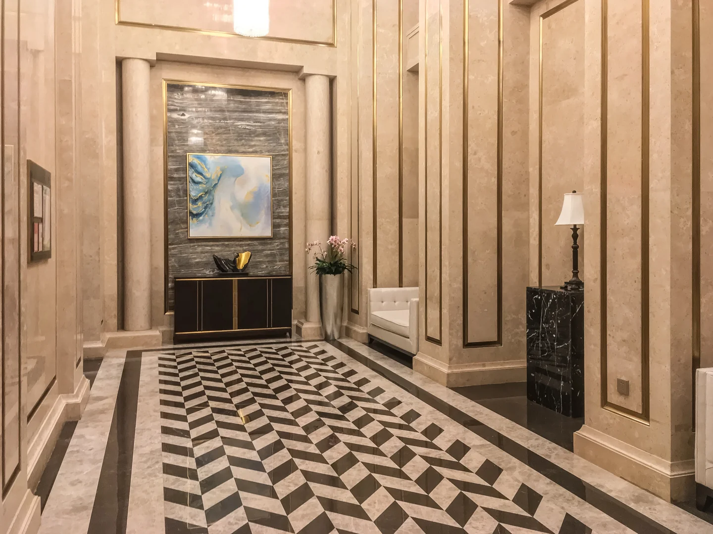 Metropolis - Photo 8