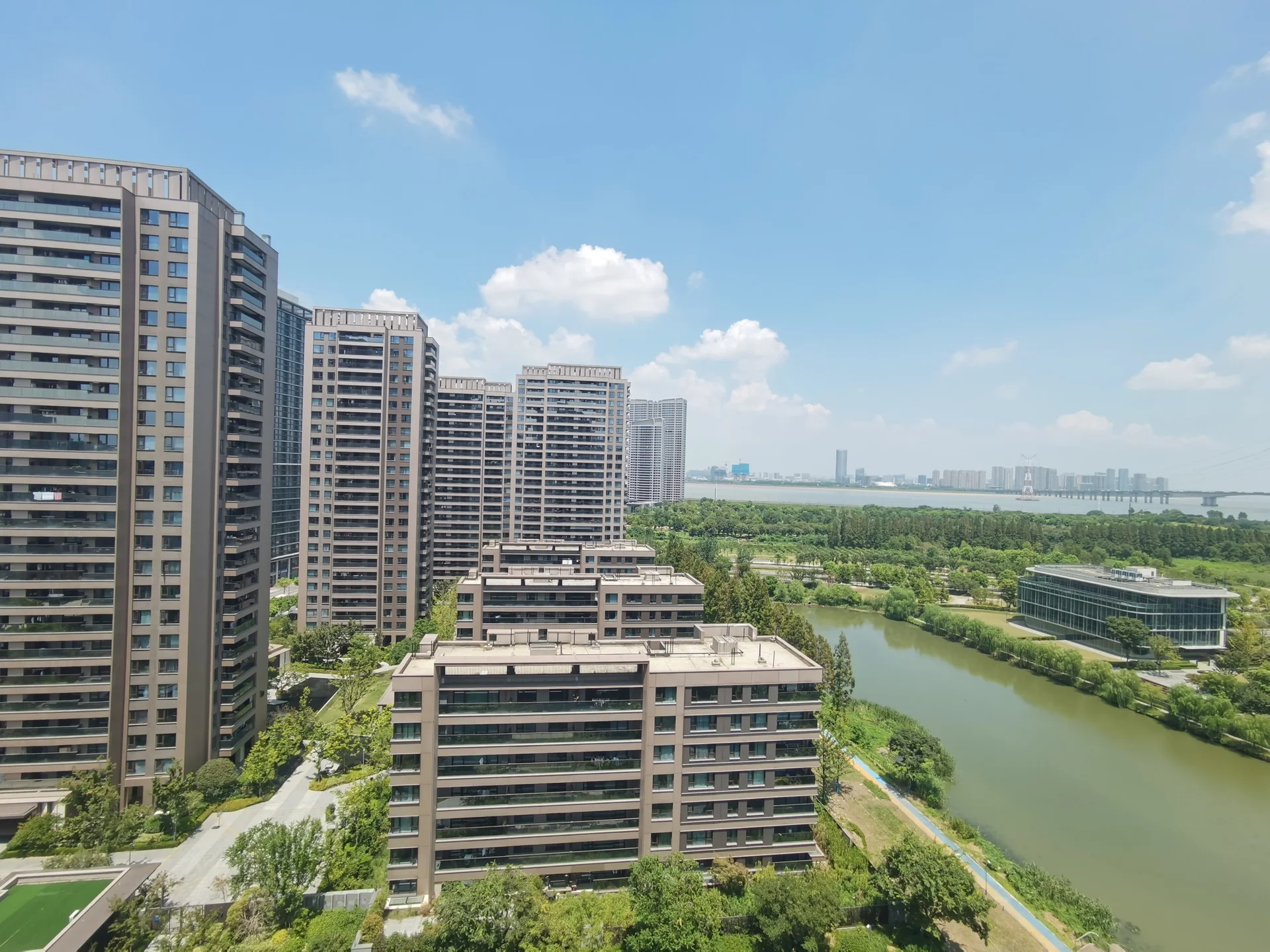 Hangzhou Bay North - Photo 1