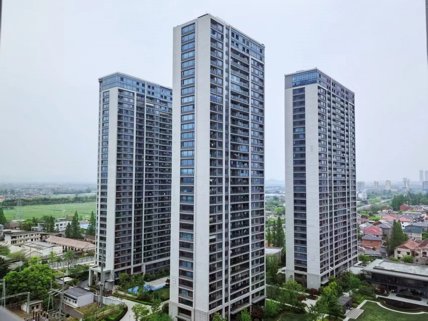 South Lake Moon  - Photo 6