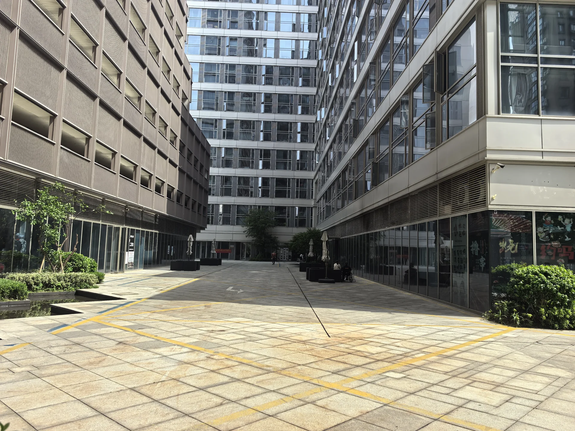 Lancui Building - Photo 2