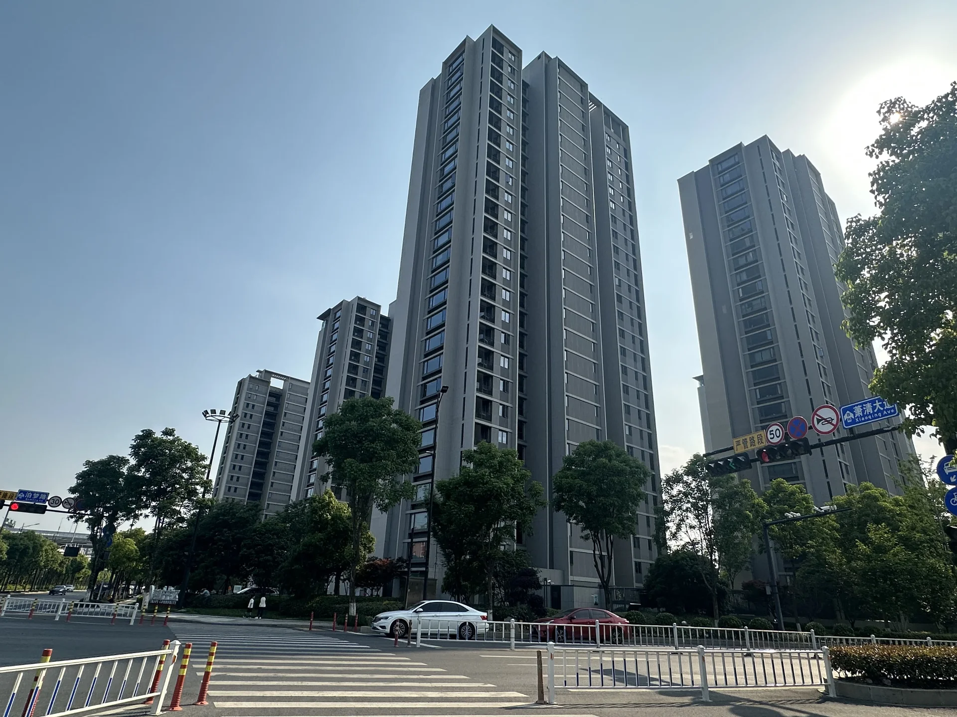 Honor View Mansion - Photo 3