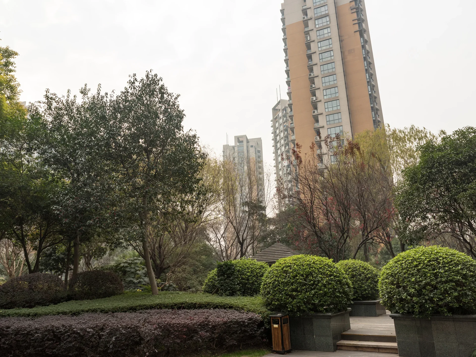 Golden Homes - Photo 16