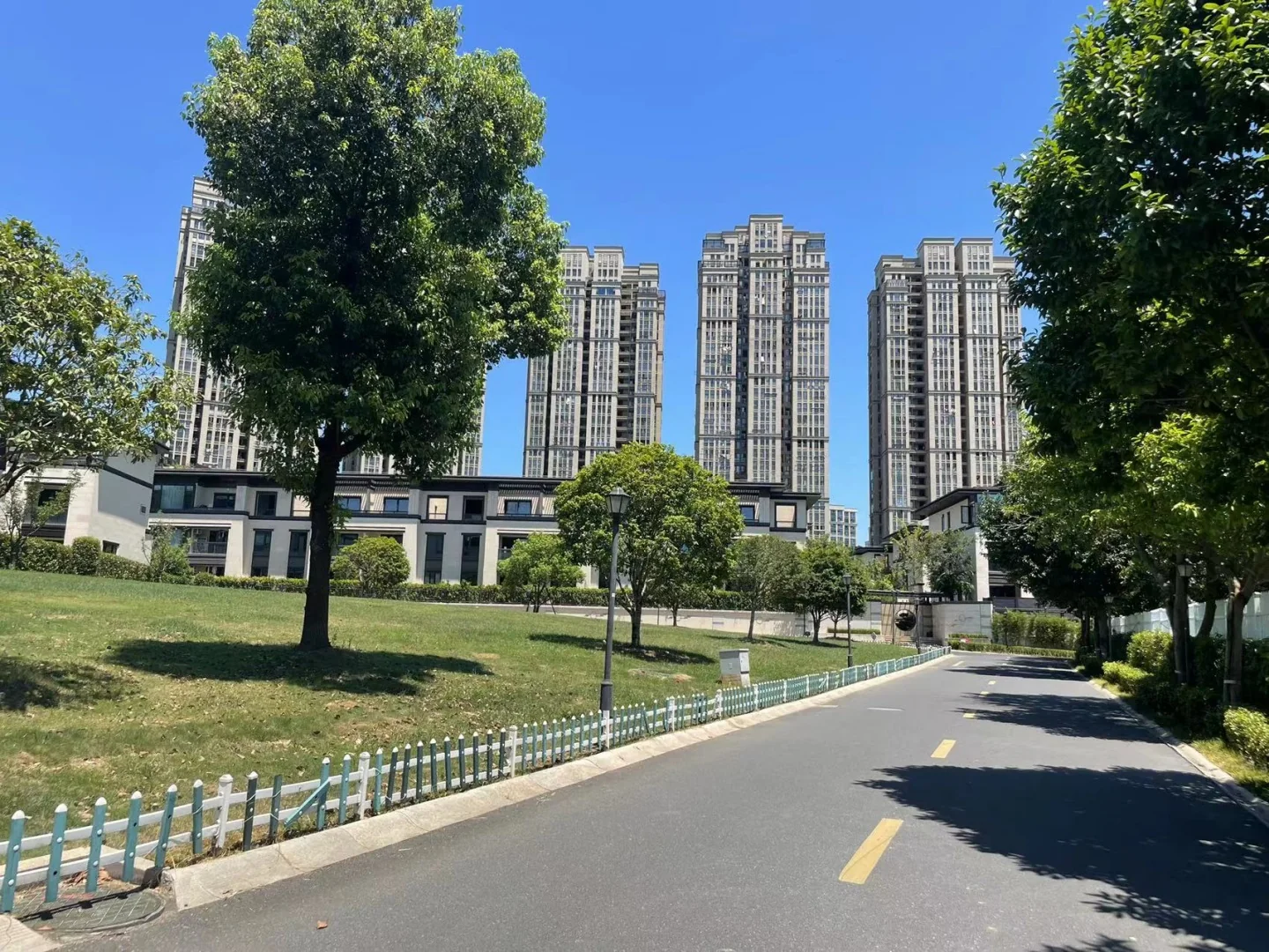 Glorious Garden - Photo 33