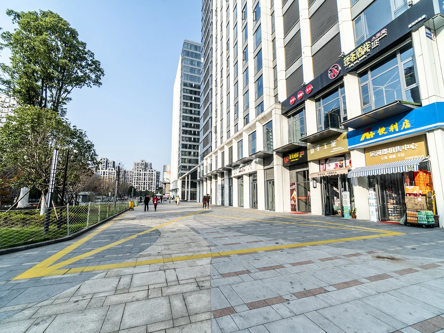 Canal Manor - Photo 6