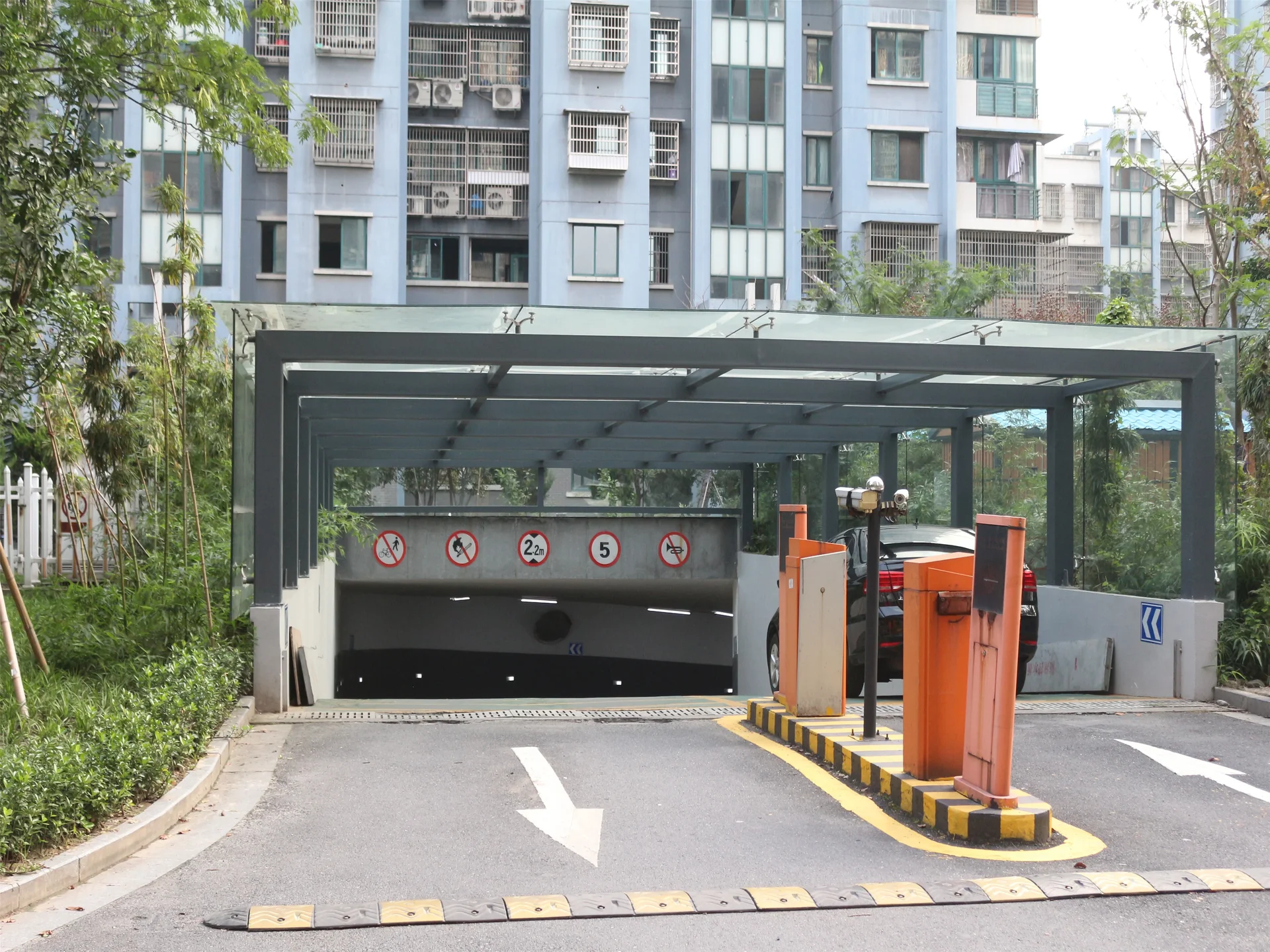 YC South Garden - Photo 37