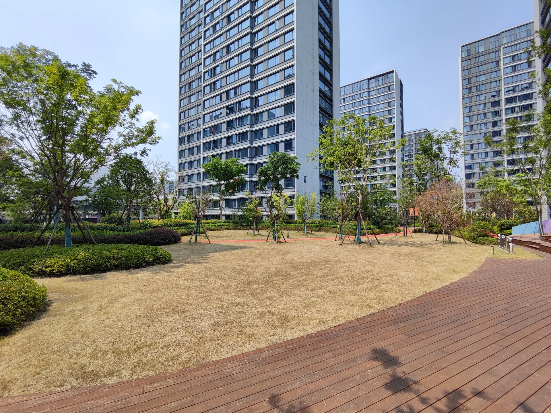 Cloud Nest Manor - Photo 7