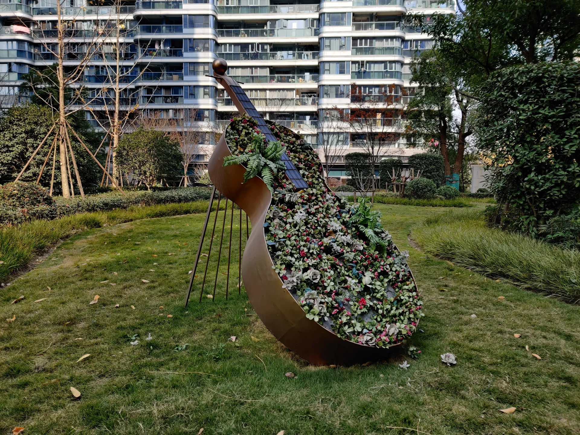 Blue Peacock - Photo 10