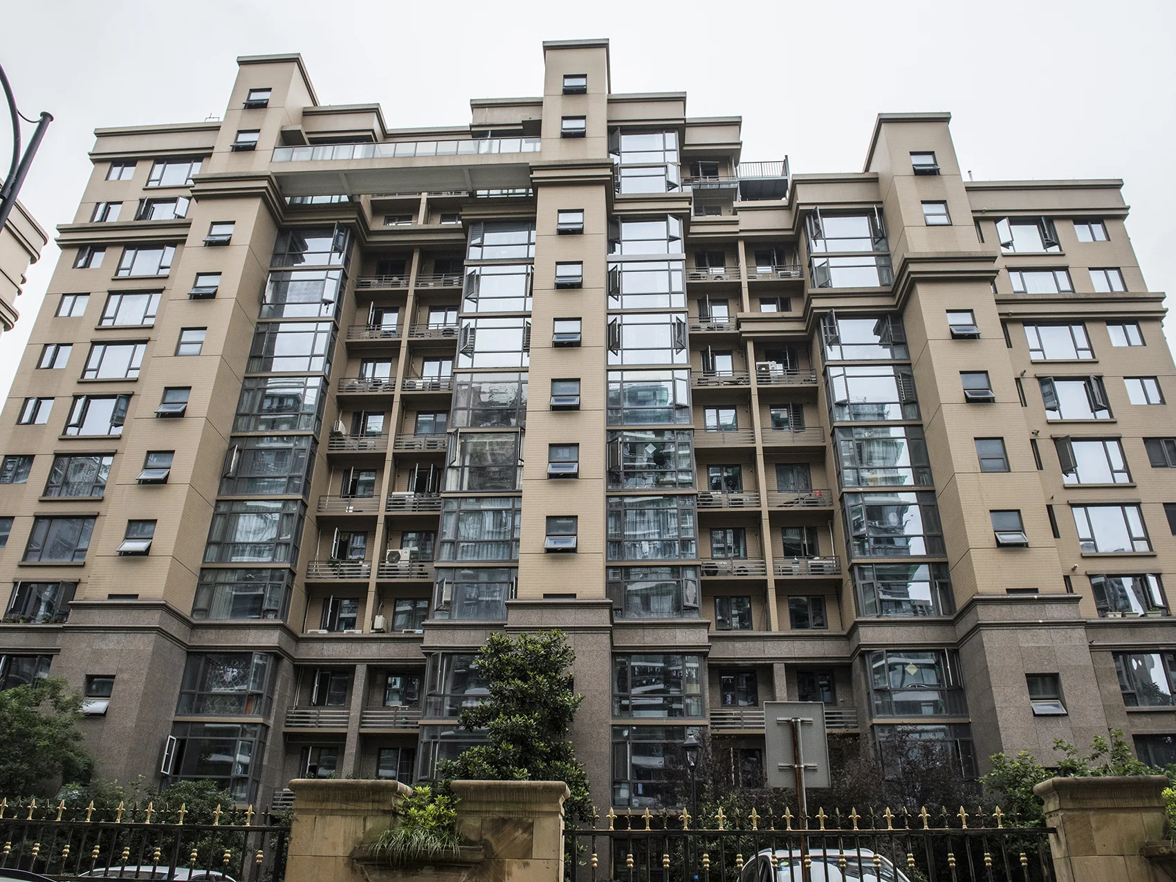 Maple Elegance East - Photo 7