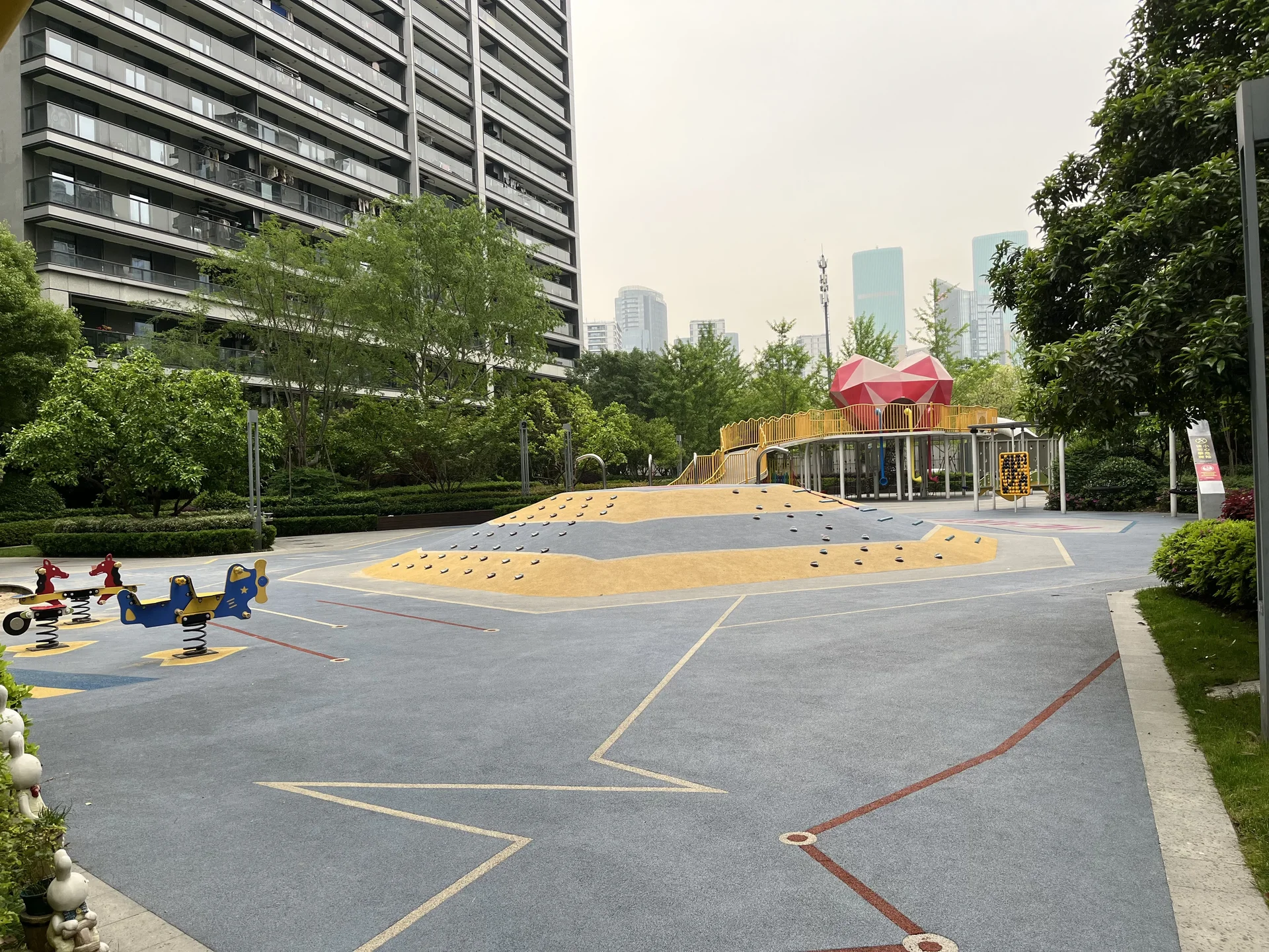 Magnetic Capital - Photo 9