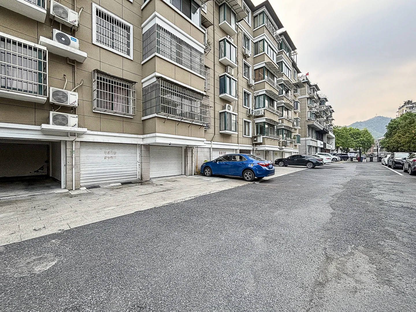 Spring River Flower Moon - Photo 2