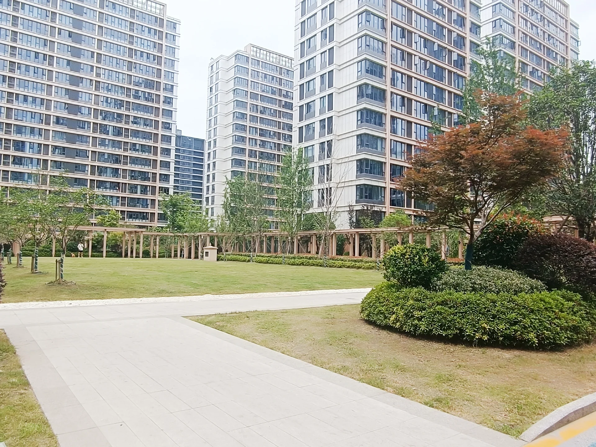 Cloud Metropolis - Photo 6