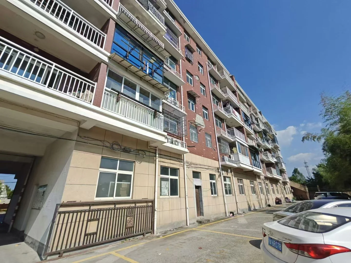 Splendid Jiangnan - Photo 3