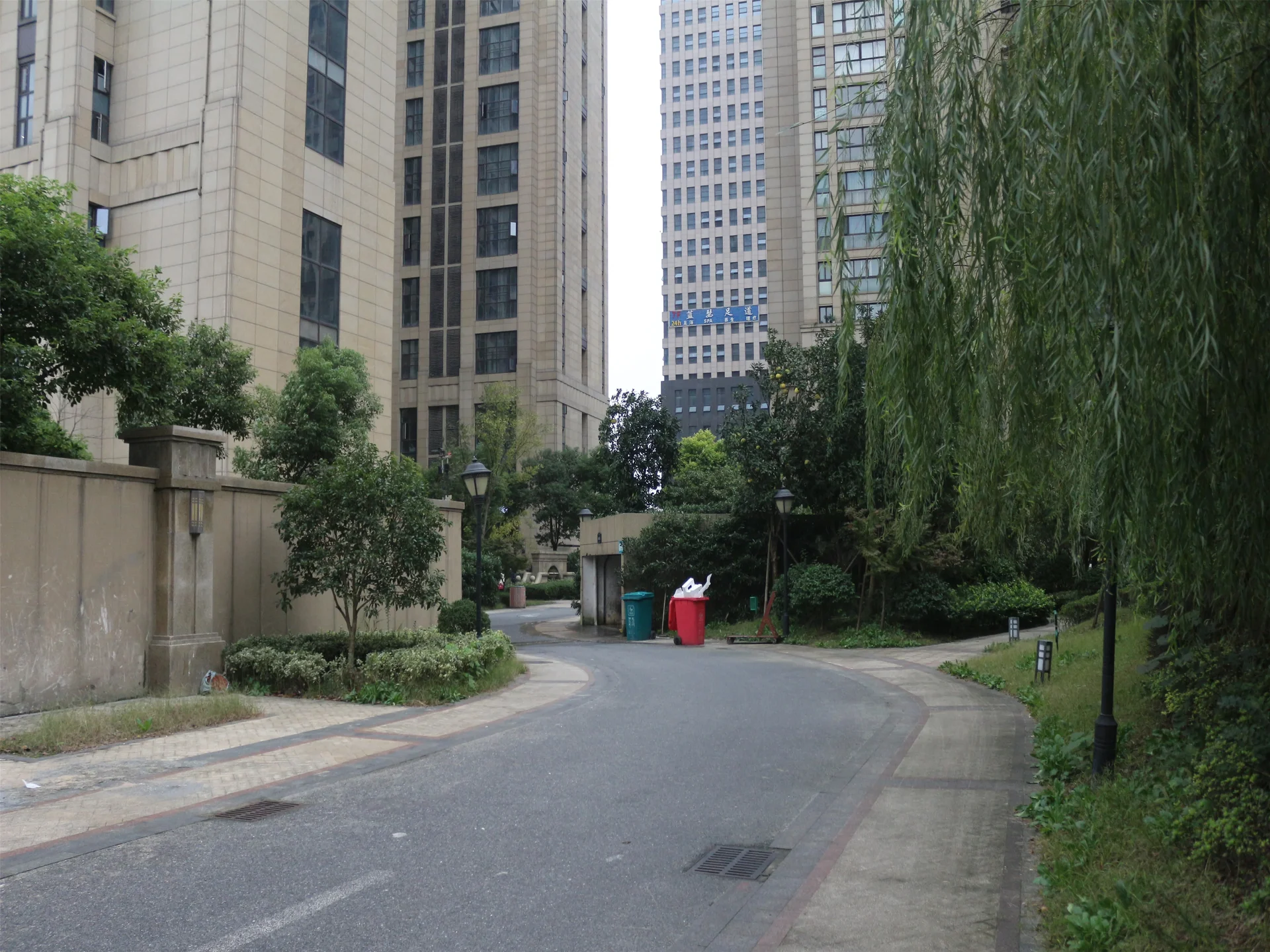 Upper Home - Photo 13