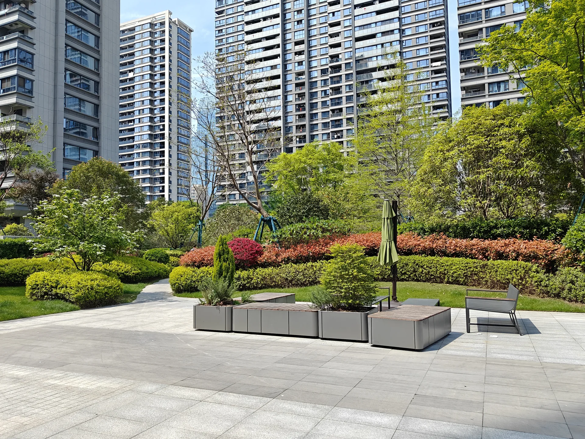 Poly Surge & Cloud Mansion - Photo 3