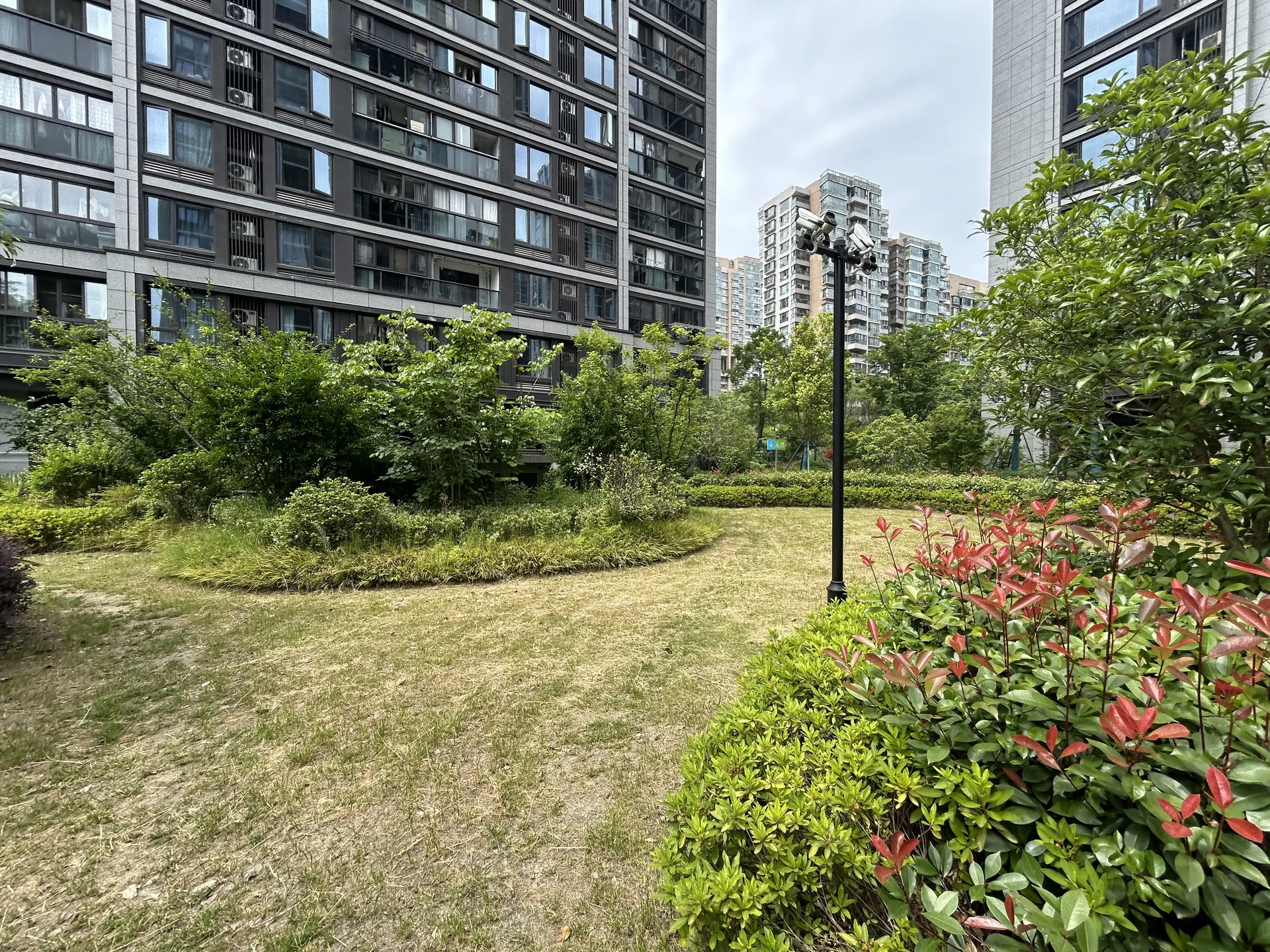 Riverside Emerald View Court - Photo 8