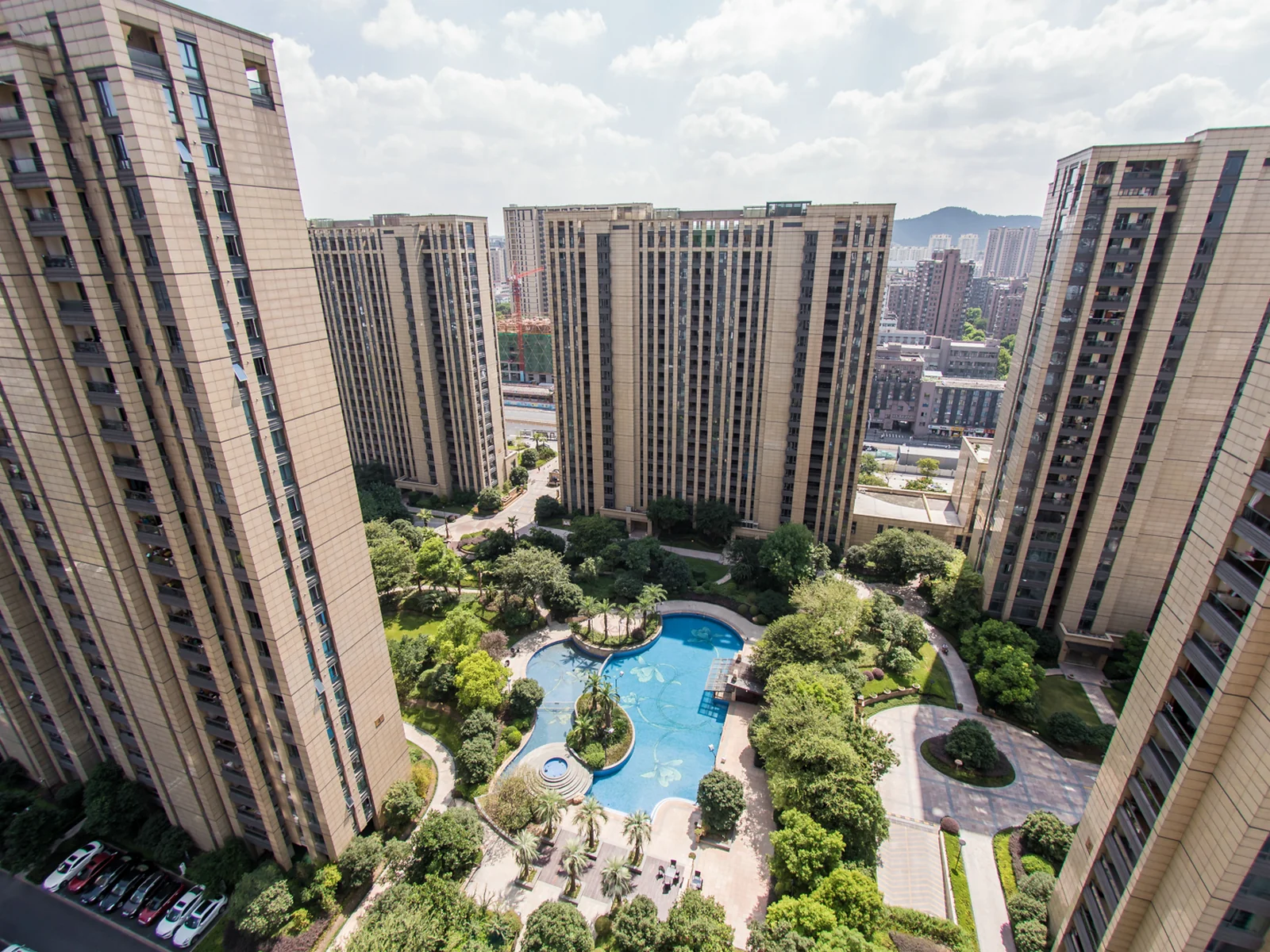 Golden Blue Court - Photo 35